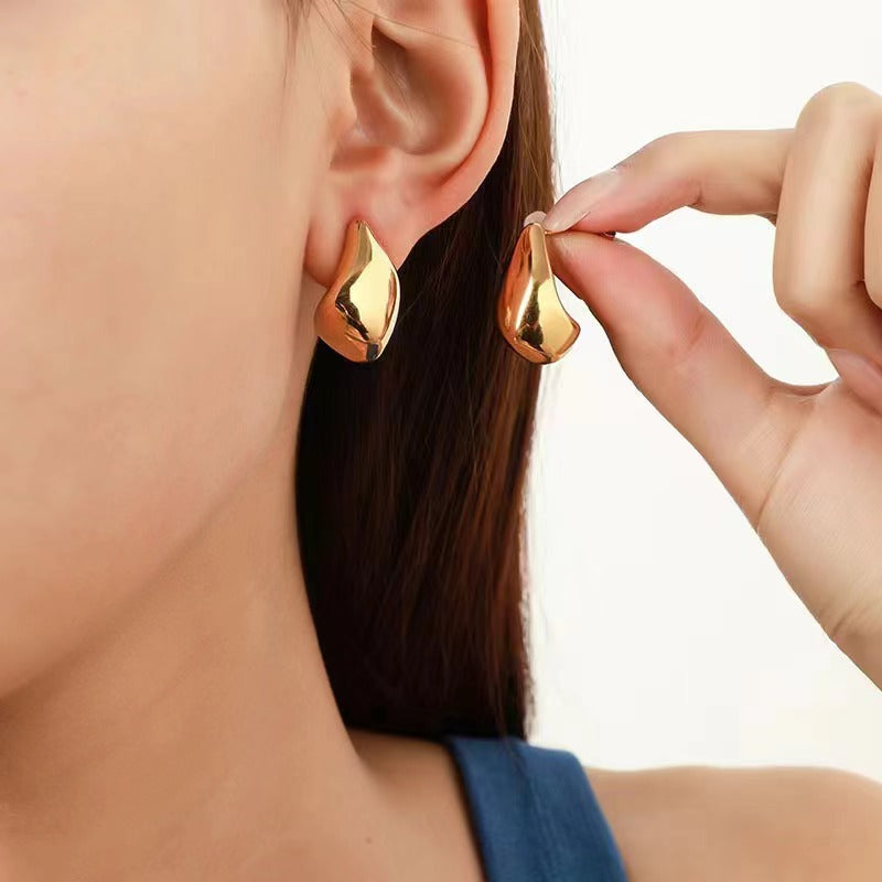 Copper Plating 18K Real Gold Special-interest Design Simple Personality Geometric Water Drop Ear Studs